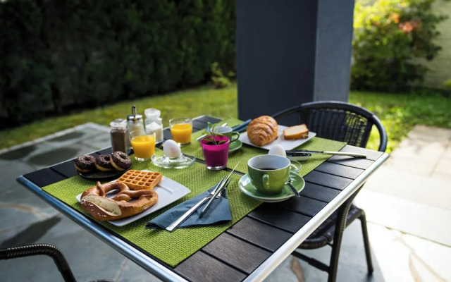 Bed and Breakfast Outlet Hotel