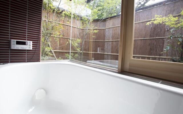 HOUSE THE TERMINAL Karasuma-Shimei 1