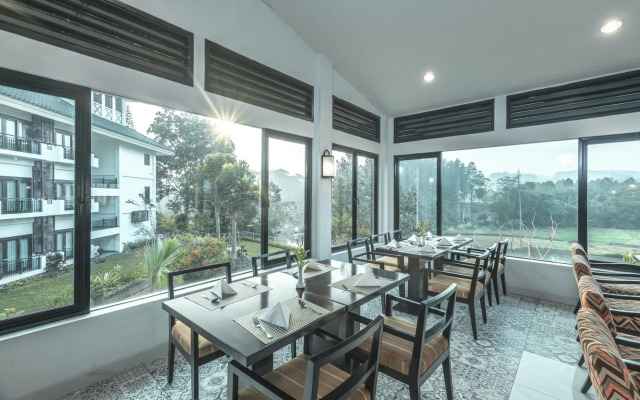 Lido Lake Resort By MNC Hotel