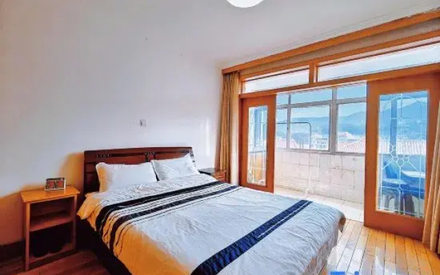 Jinwo Urban Homestay (Huancuilou Park)
