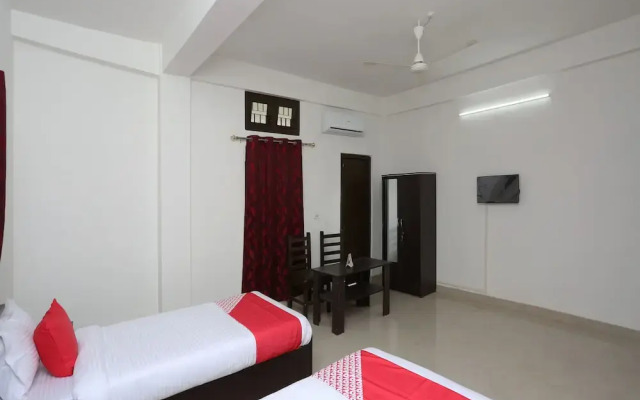 OYO 10912 Nirman Residency