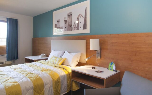 InTown Suites Extended Stay Houston TX - Cypress Station