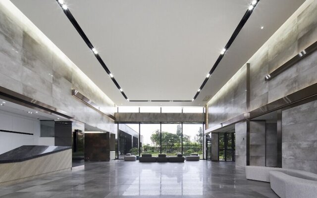 Cp Hotel