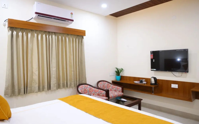 Nanda Mohan Residency