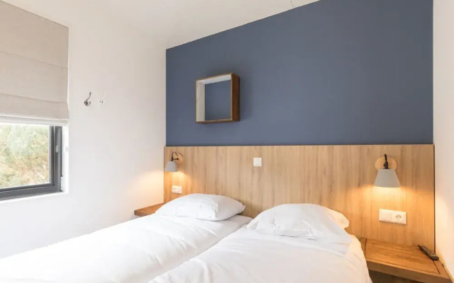 Comfy Lodge with Microwave Oven near Beach