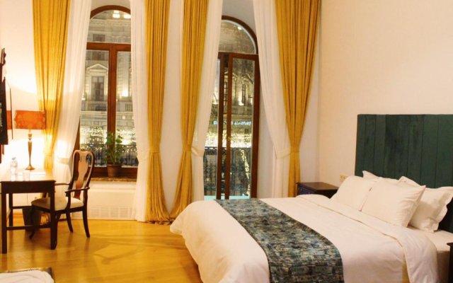 Octava Boutique Hotel