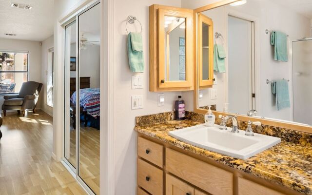 Quail Run Retreat 3BR by Casago