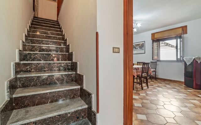 Peaceful Holiday Home in Perdifumo With Balcony