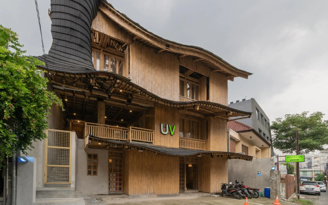 Urbanview Hotel Ta-ke Blok M