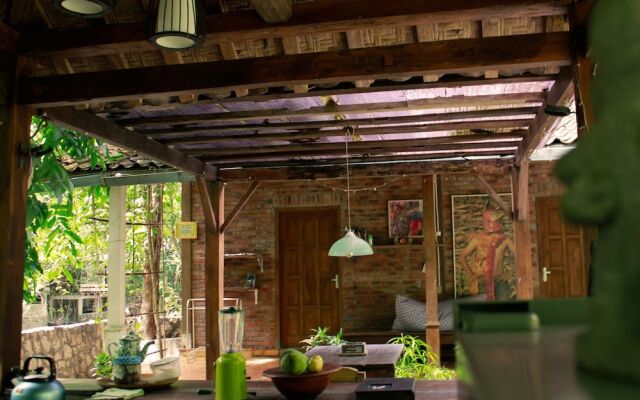 Omah Jegog Homestay