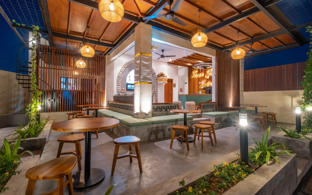 Taman Seminyak Suites