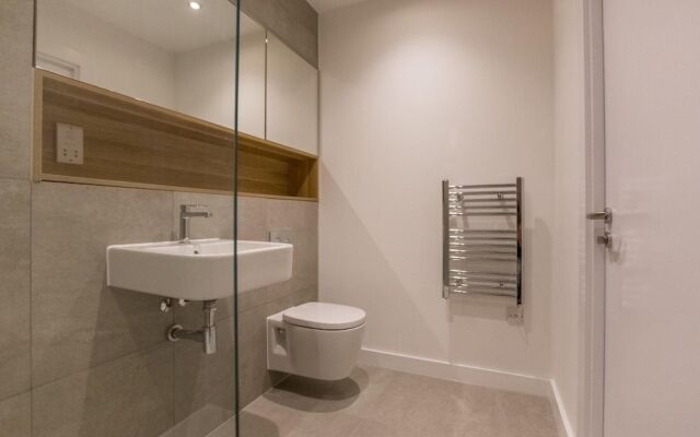 Superior 1 bed in Hill House