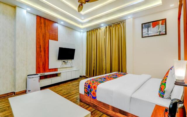 Fabhotel V Square