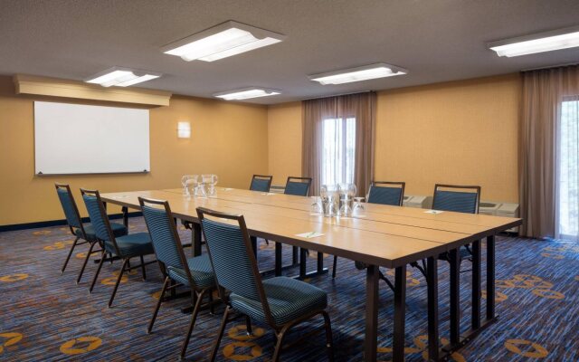 Courtyard by Marriott Tucson Airport