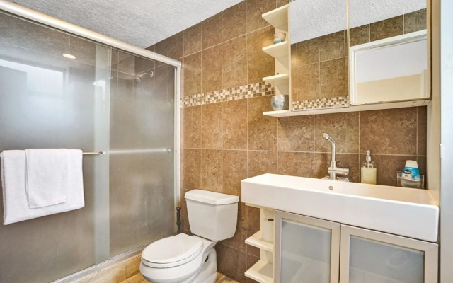 Lovely 2br/2 Bath Hollywood Beach!!!