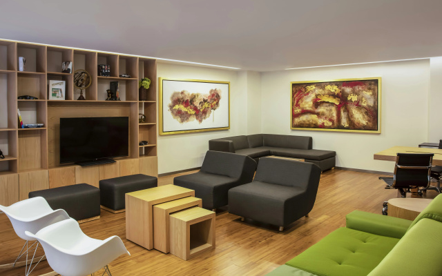 Fiesta Inn Celaya Galerías