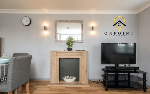 FANTASTIC Duplex 2 Bed Apt-PARKING