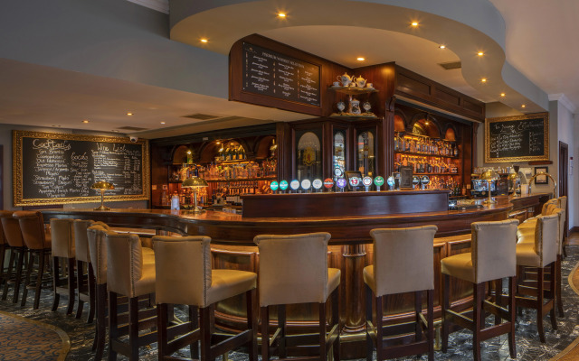 Headfort Arms Hotel
