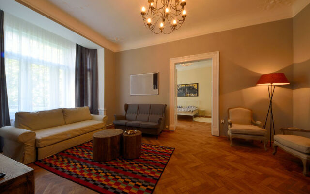 Apartment Parí?ská 1