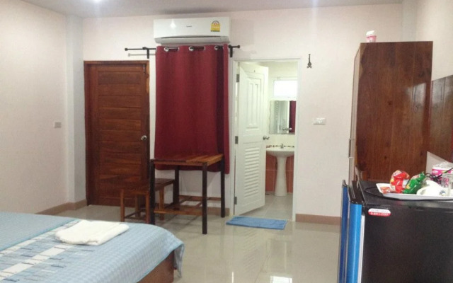 KT Knight Hotel (By Ladygaga)