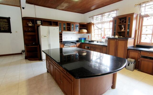 Mawar Asri Villa Kaliurang