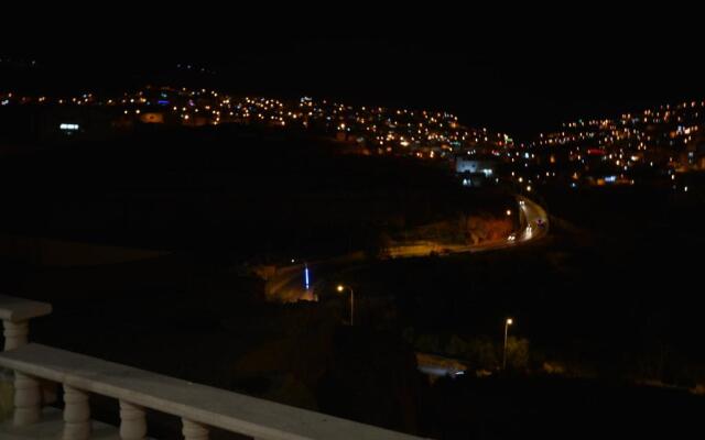 Shaqilath Hotel