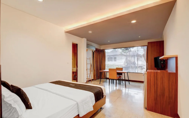 ZEN Rooms Terogong Near Pondok Indah