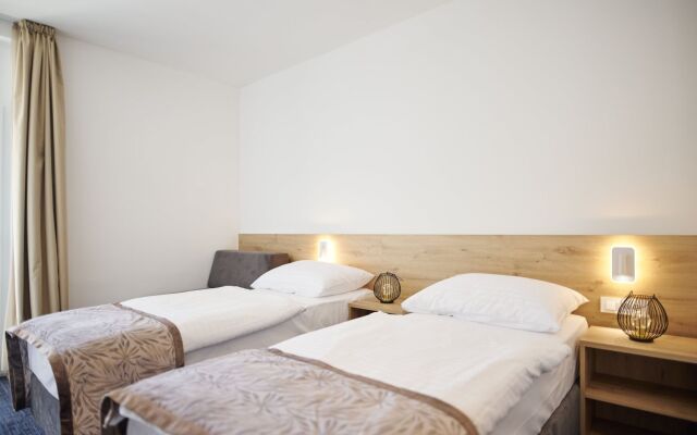 Colentum Resort Murter