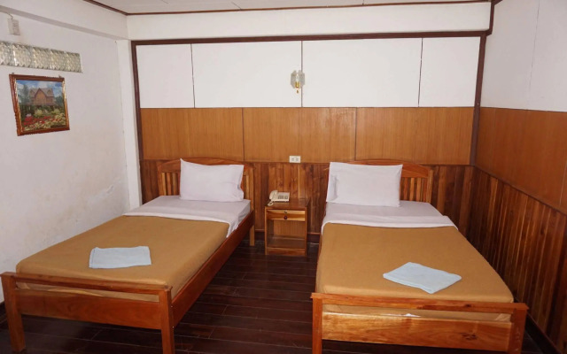 Champa Hotel