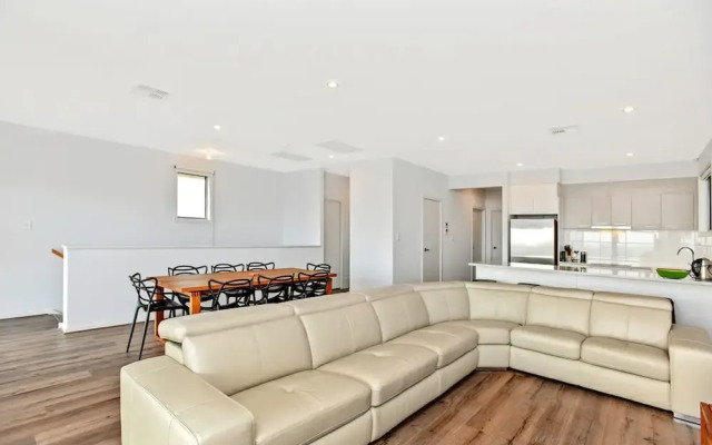 Avaya Sellicks Beachfront Getaway- Wifi