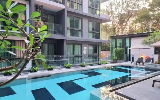 Bo403-great Seaview 1br With 2 Beds-big Balcony