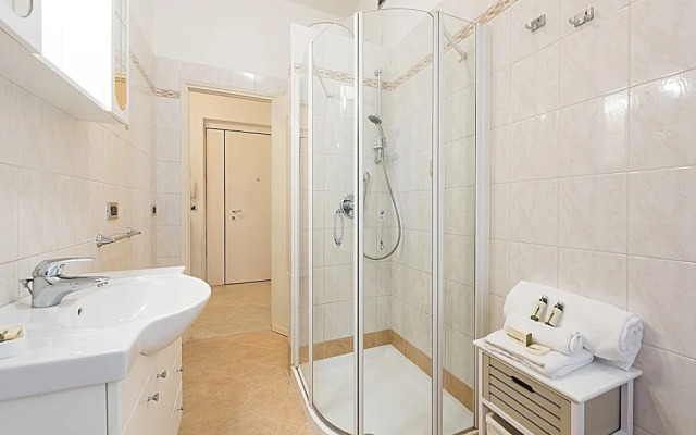 Flats4Rent Happy Days