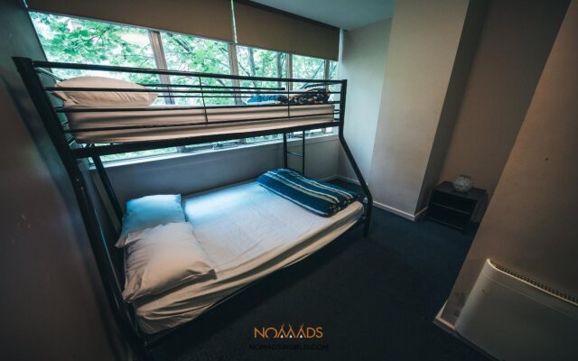 Nomads Melbourne Backpackers