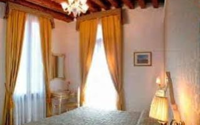 Fiabe Rooms