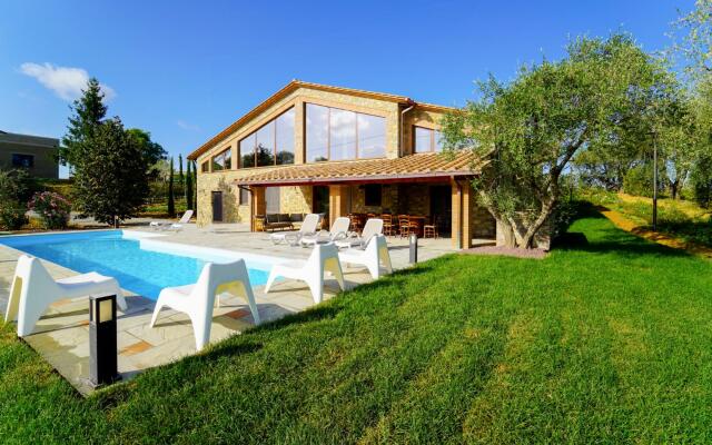 Villa Il Girasole in Parrano