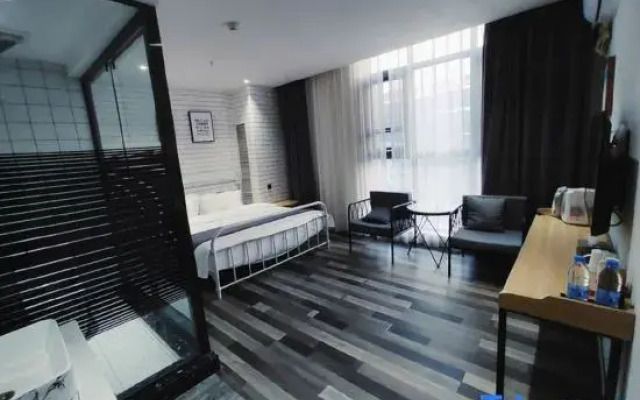 Xinzheng Meilai Boutique Hotel (Xiaoqiao Subway Station)