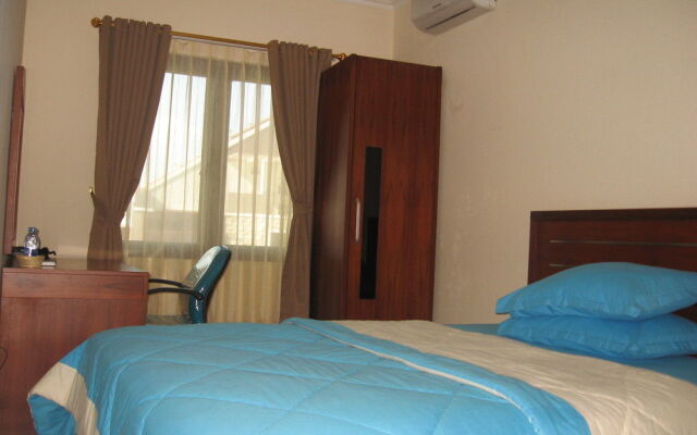Fontana Residencia Guest House Tebet 3