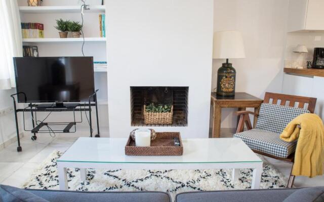 Expo Apartment Golden Mile – 5 min walk to beach