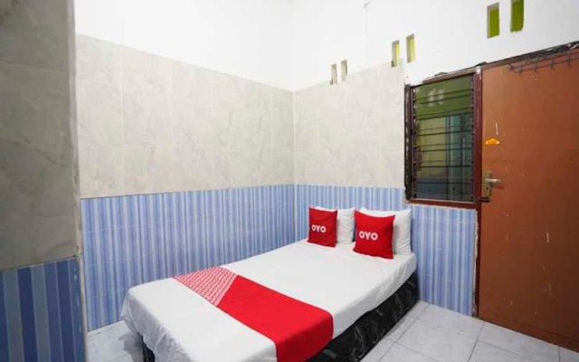 OYO Life 93061 Kost Vicky Syariah