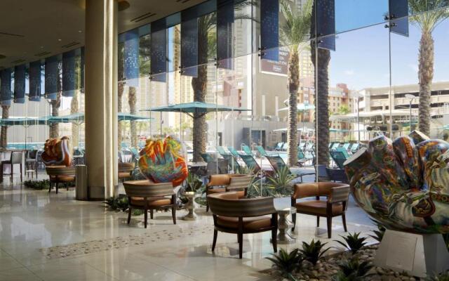 Hilton Grand Vacations Club Elara Center Strip Las Vegas