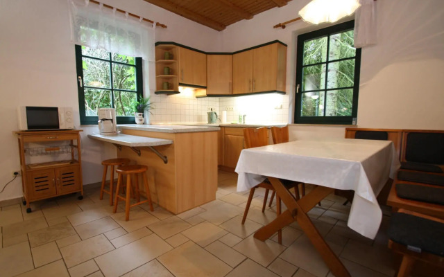 Semi detached house, Glave