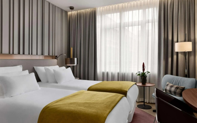 NH Collection Amsterdam Flower Market