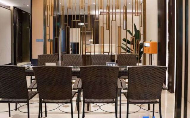 Xing Yi Hai Yu Hotel