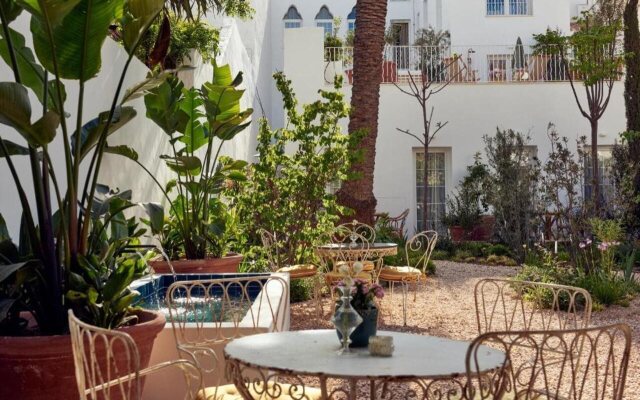 Cristine Bedfor Mahón