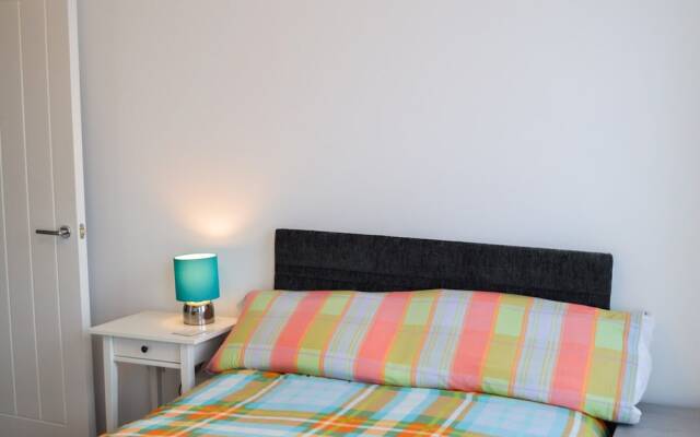 Spacious 2 Bedroom Home