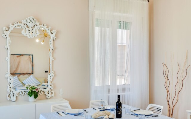 Rosamare Elegant Apartment