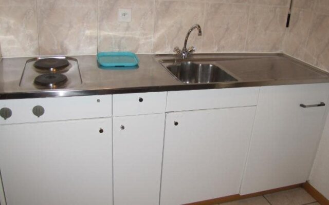 Residence Tell
