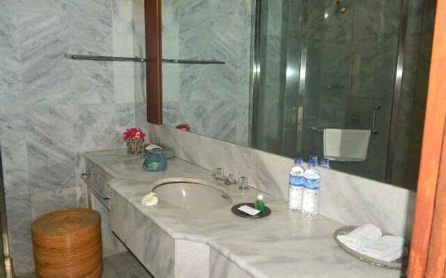 Puri Padi Hotel