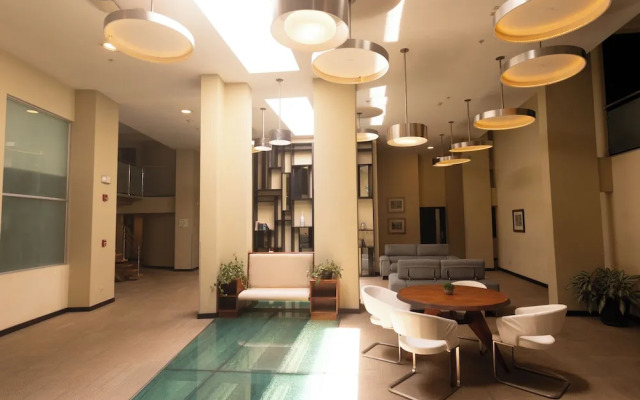 Urban Green Hotel & Suites