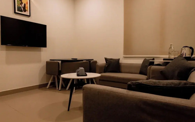 Dreamotel Luxury Suites and Rooms